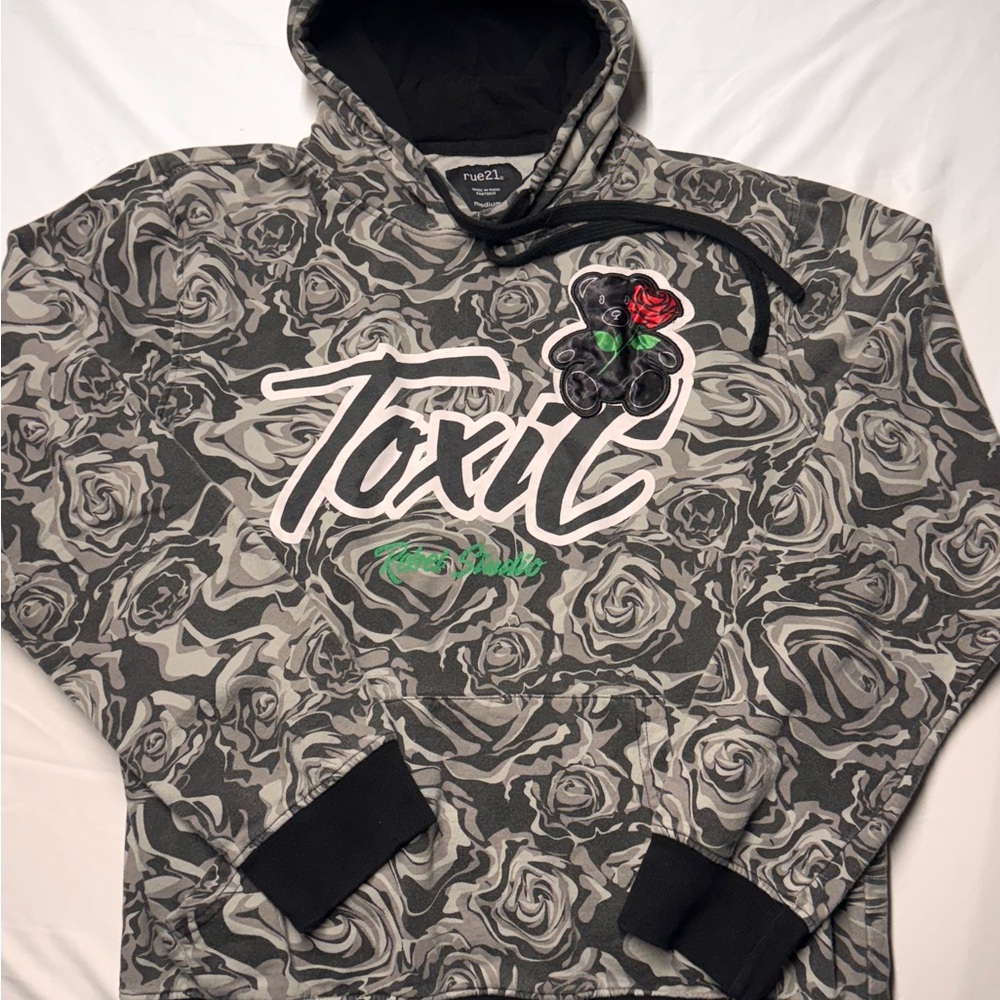 Rue21 "Toxic" Hoodie w/ Grey Rose Camo Pattern - Teddy Bear w/ Rose -